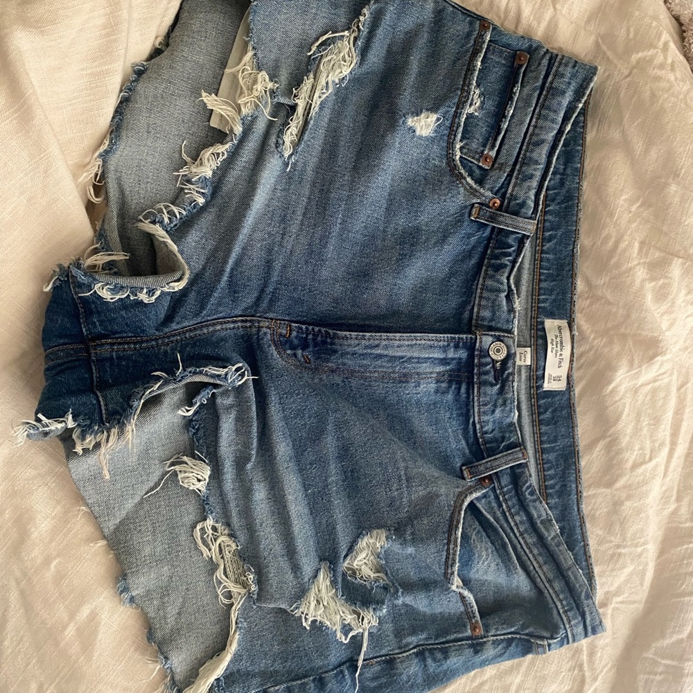 Abercrombie Curve Love Shorts